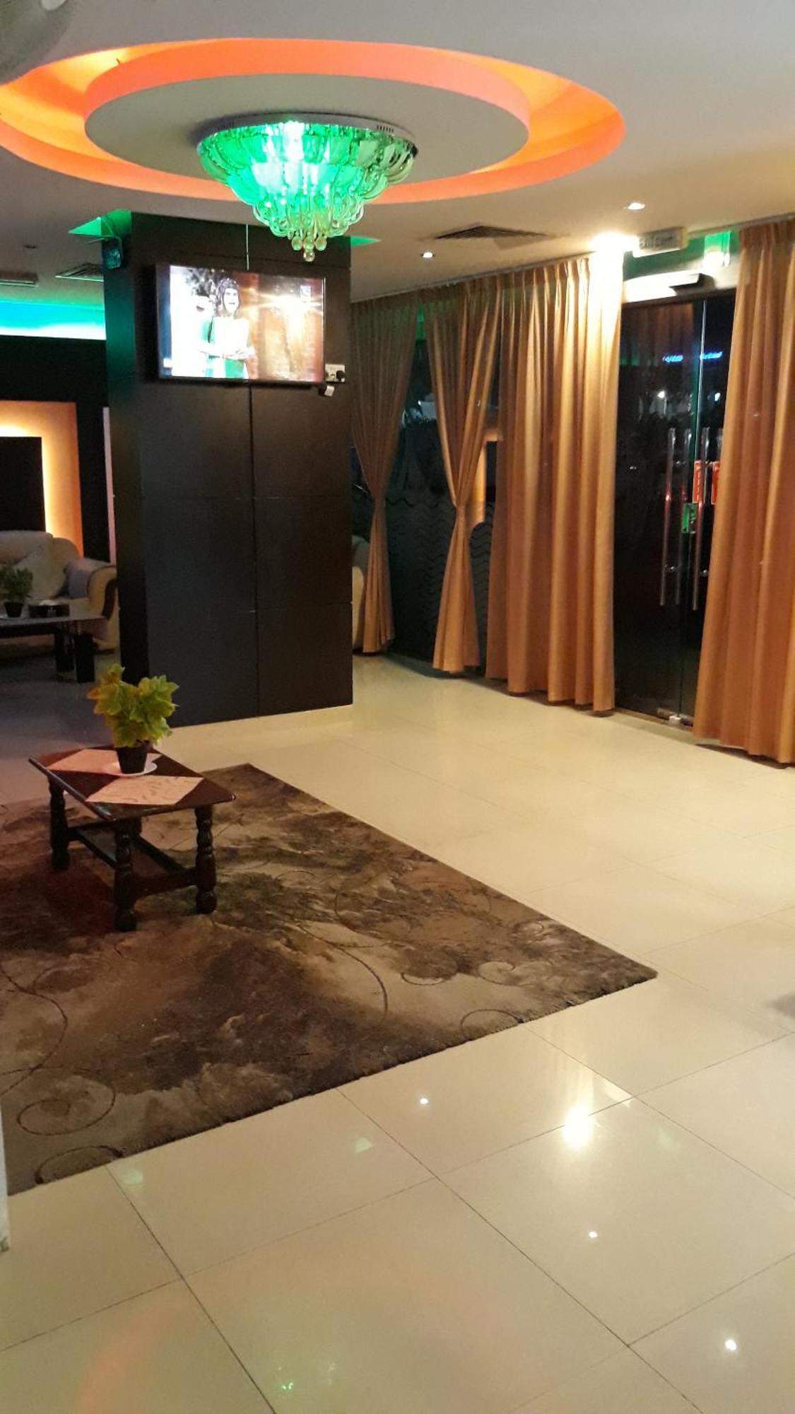 Savoy Grand Hotel Apartments Маскат Экстерьер фото