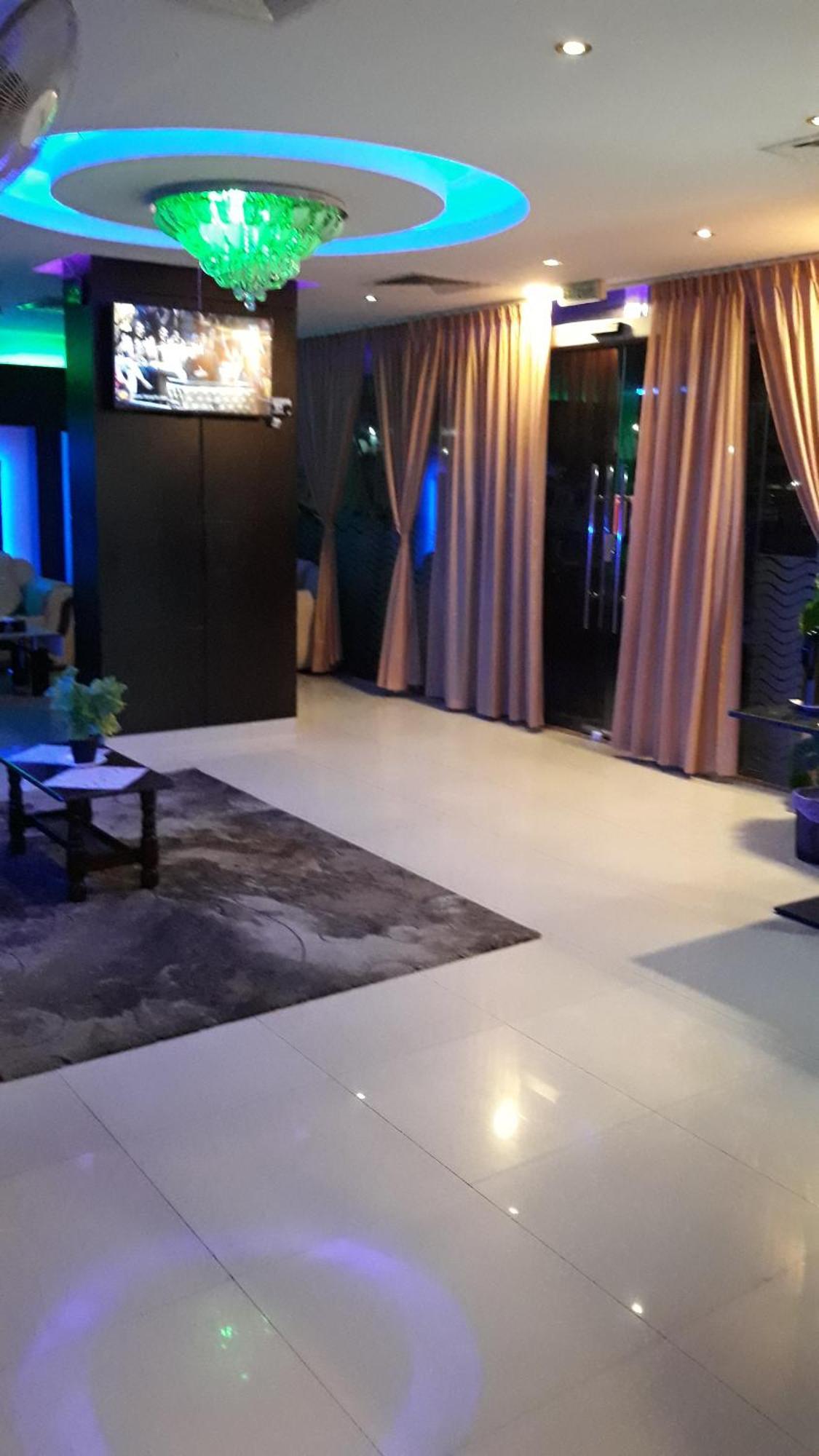 Savoy Grand Hotel Apartments Маскат Экстерьер фото
